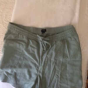 J Crew shorts XL